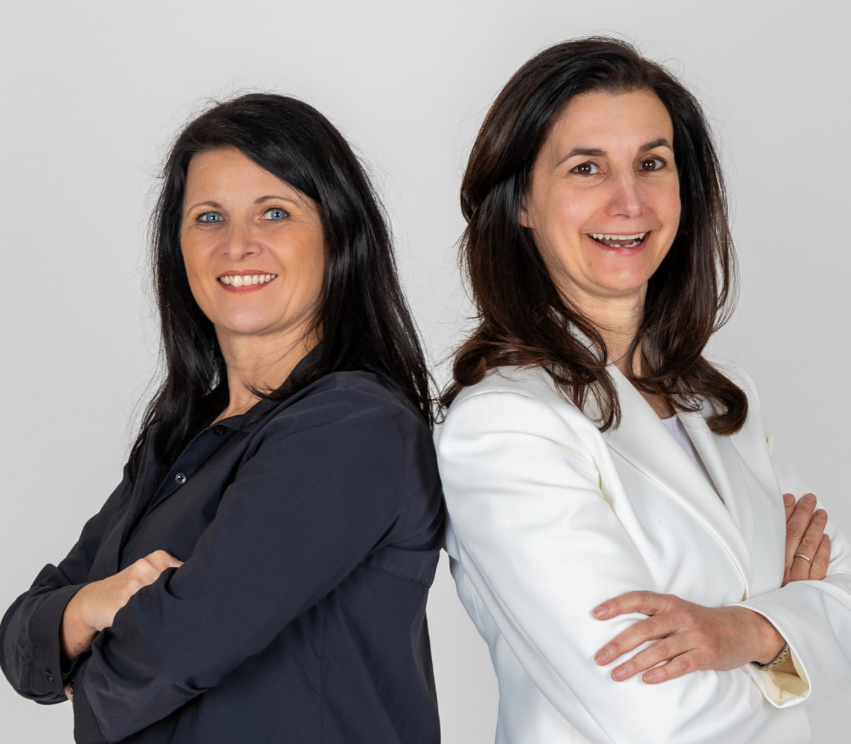 Gründerinnen von Athene Lux & Co – zwei erfahrene Coaches, die Führungskräfte im Business Coaching begleiten